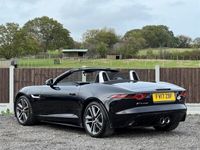 used Jaguar F-Type 3.0 V6 R-Dynamic Auto Euro 6 (s/s) 2dr