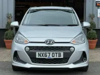 Used Hyundai i10 Premium SE 87 HP (63 kW) 2017 Silver Hatchback