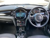 Used Mini Cooper Classic 136 HP (100 kW) 2022 Blue Hatchback