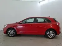 Used Hyundai i30 SE 110 HP (80 kW) 2017 Red Hatchback