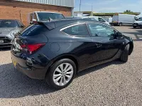 Used Vauxhall Astra GTC SRi 165 HP (121 kW) 2016 Black Hatchback