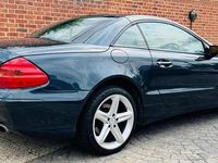 Used Mercedes SL350 245 HP (180 kW) 2005 Black Cabriolet
