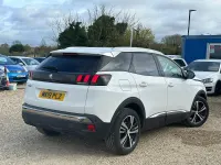 Used Peugeot 3008 Allure 130 HP (95 kW) 2019 White SUV