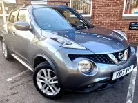 Usado Nissan Juke N-Connecta 110 HP (80 kW) 2017 Cinzento SUV