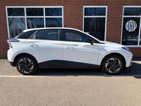 Used MG MG4 EV SE 319 kW (435 HP) 2023 White Hatchback