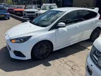Used Ford Focus RS 350 HP (257 kW) 2017 White Hatchback