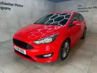 Used Ford Focus ST-Line 140 HP (102 kW) 2018 Red Hatchback