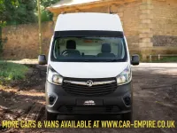 Used Vauxhall Vivaro 2019 White MPV