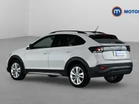 Used VW Taigo Match 95 HP (69 kW) 2025 Grey SUV