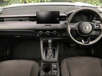 Used Honda HR-V Elegance 131 HP (96 kW) 2023 Platinum white SUV