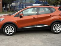 Used Renault Captur Dynamique 90 HP (66 kW) 2015 SUV
