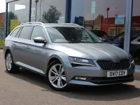 Gebraucht Skoda Superb SE L Executive 190 PS (139 kW) 2017 Grau Kombi
