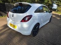 Used Vauxhall Corsa Edition 85 HP (62 kW) 2011 White Hatchback
