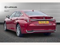 Used Lexus ES300H 218 HP (160 kW) 2020 Mesa red Sedan