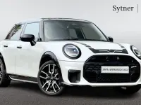 Used Mini Cooper S Hatch 201 HP (147 kW) 2025 White Hatchback