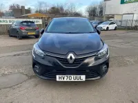 Used Renault Clio V Iconic 100 HP (73 kW) 2020 Black Hatchback
