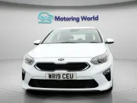 Used Kia Ceed 118 HP (86 kW) 2019 White Hatchback