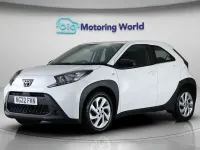 Usado Toyota Aygo X PURE 72 HP (52 kW) 2025 SUV