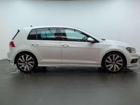 Used VW Golf VII R-line Edition 150 HP (110 kW) 2017 White Hatchback