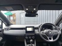 Używany Renault Clio V Techno 143 KM (105 kW) 2024 Biały Hatchback