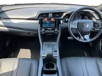 Used Honda Civic EX 120 HP (88 kW) 2019 White Hatchback