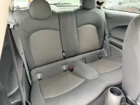 Usado Mini Cooper Classic 136 CV (100 kW) 2019 Negro Utilitario