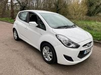 Used Hyundai ix20 Active 123 HP (90 kW) 2011 White Hatchback