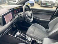 Begagnad VW Golf VIII 150 HK (110 kW) 2024