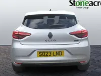 Used Renault Clio Engineered 145 HP (106 kW) 2022 Silver Hatchback