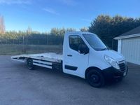 Used Vauxhall Movano 145 HP (106 kW) 2017 White MPV