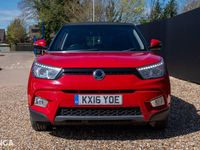 Used SsangYong Tivoli 115 HP (84 kW) 2016 Red SUV
