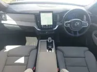 Used Volvo XC90 Plus 250 HP (183 kW) 2025 Gold SUV