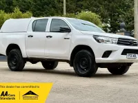 Used Toyota HiLux Active 150 HP (110 kW) 2020 White Pickup