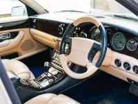 Used Bentley Arnage 406 HP (298 kW) 2001 Silver Sedan