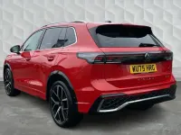 Używany VW Tiguan R-line 150 KM (110 kW) 2025 Czerwony SUV