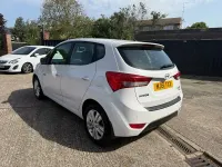 Used Hyundai ix20 Active 2011 White Hatchback