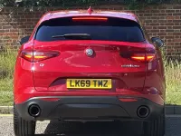 Used Alfa Romeo Stelvio 276 HP (202 kW) 2019 Red SUV