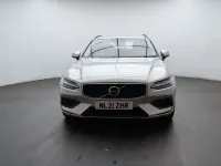 Used Volvo V60 Momentum 163 HP (119 kW) 2021 Silver Estate