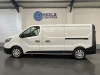 Used Renault Trafic Business 130 HP (95 kW) 2022 White MPV