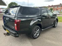 Used Isuzu D-Max 164 HP (120 kW) 2018 Black Pickup