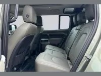 Used Land Rover Defender SE 245 HP (180 kW) 2022 Green SUV