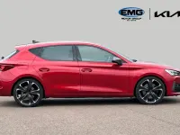 Used Cupra Leon VZ2 300 HP (220 kW) 2024 Red Hatchback