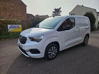 Second-hand Vauxhall Combo 100 CP (73 kW) 2023 Alb Monovolum