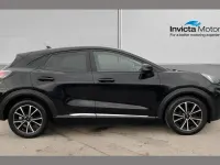 Używany Ford Puma Titanium 125 KM (91 kW) 2020 Czarny SUV