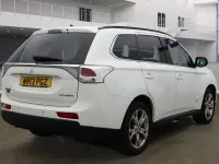 Used Mitsubishi Outlander 2013 White SUV