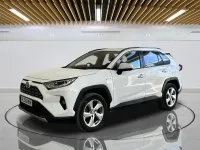 Used Toyota RAV4 218 HP (160 kW) 2020 White SUV