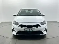Second-hand Kia Ceed 158 CP (116 kW) 2023 Alb Hatchback