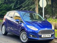 Usado Ford Fiesta Titanium 2015 Azul Utilitario