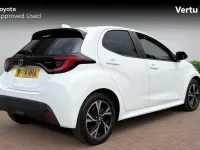 Used Toyota Yaris Design 116 HP (85 kW) 2024 Pure white (solid paint) Hatchback
