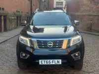 Begagnad Nissan Navara Tekna 190 HK (139 kW) 2016 Svart Pickup